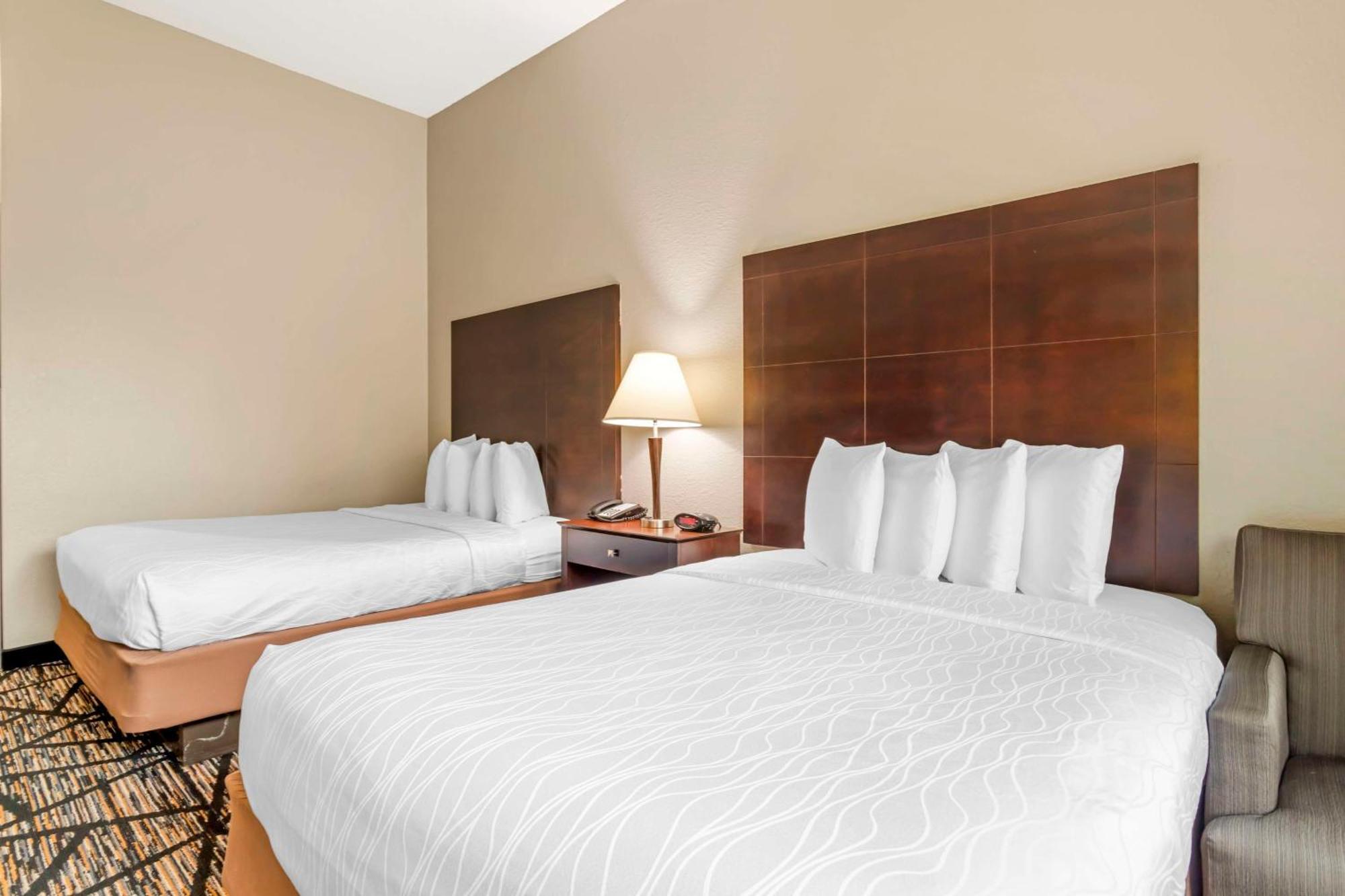 Best Western Plus Hobby Airport Inn And Suites Хюстън Екстериор снимка